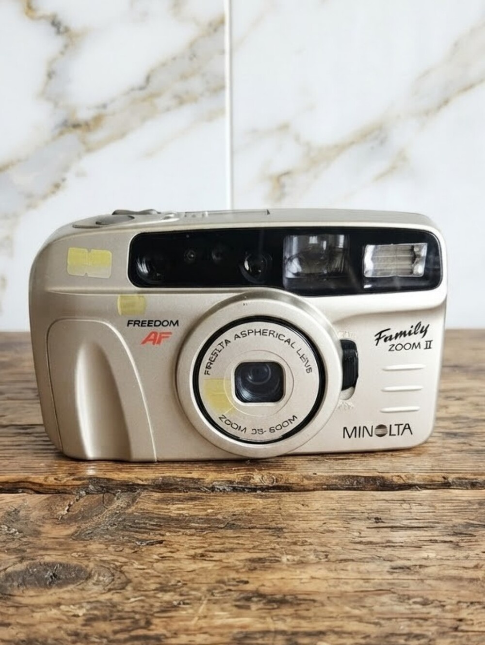 Minolta Freedom Family Zoom II 35mm Film Camera - TESTED/POWERS UP - Y2k